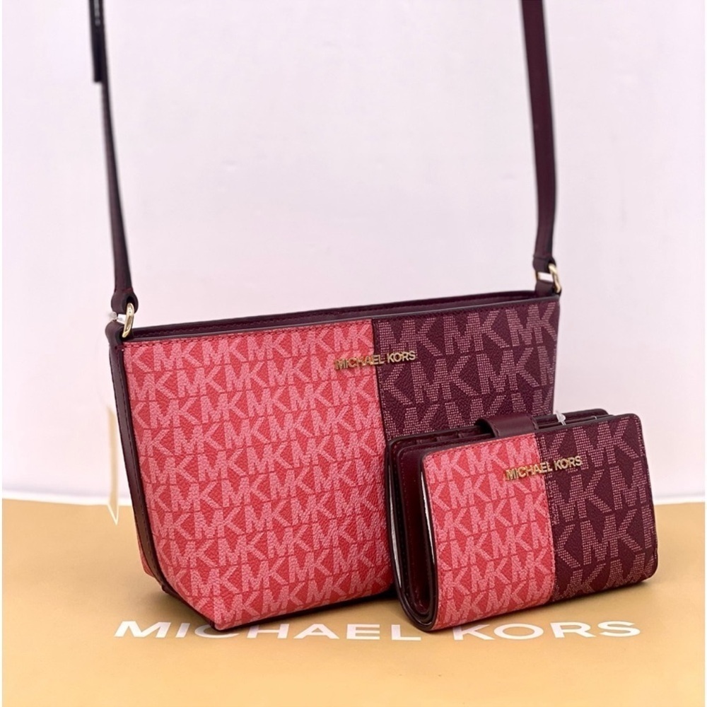 Michael Kors Jet Set Small Two-Tone Logo Crossbody Bag and Wallet Set - Picture 12 of 13